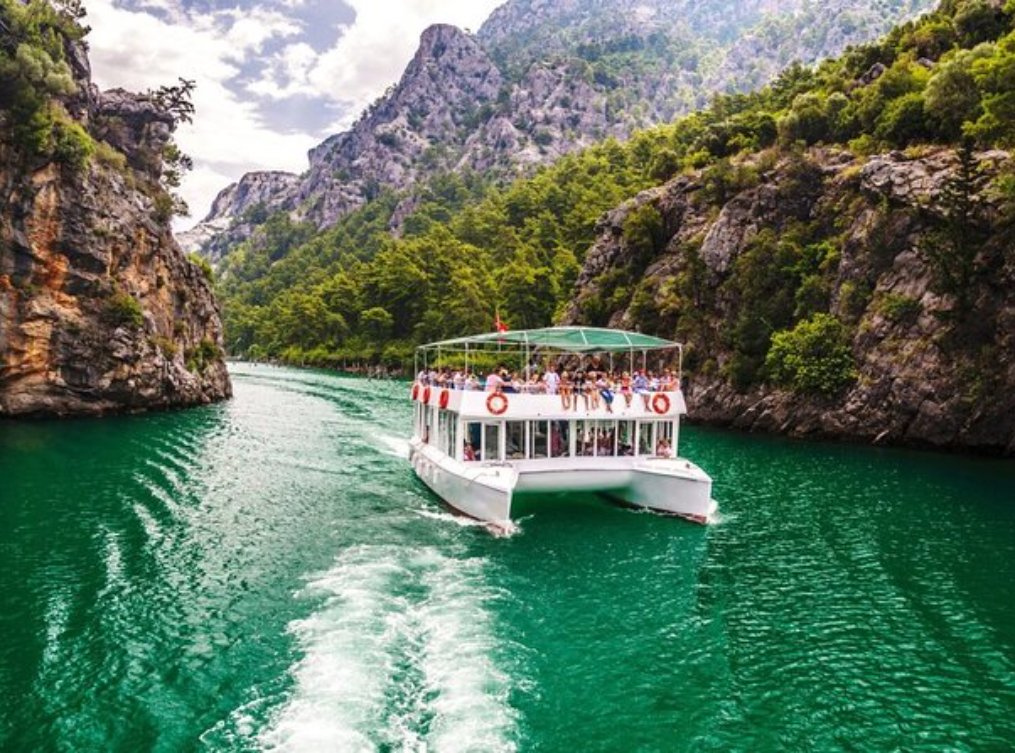 GREEN CANYON- Green Canyon – An Unforgettable Day in the Heart of Nature