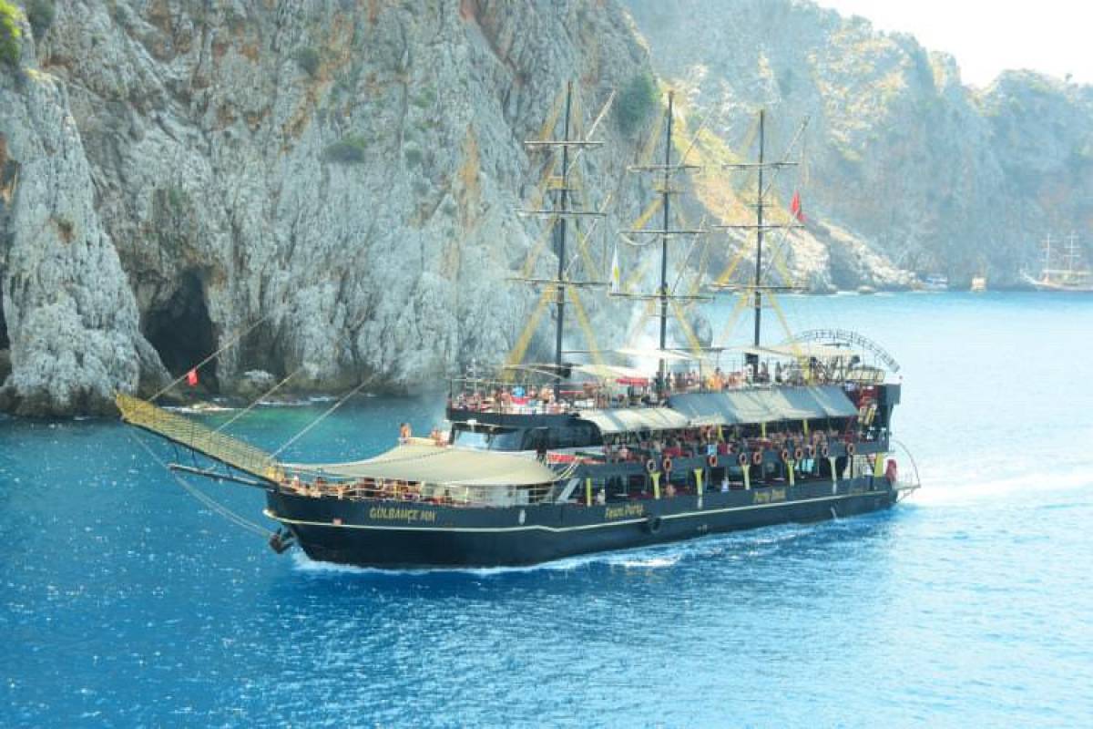 BOAT TOUR GULBAHÇE MM