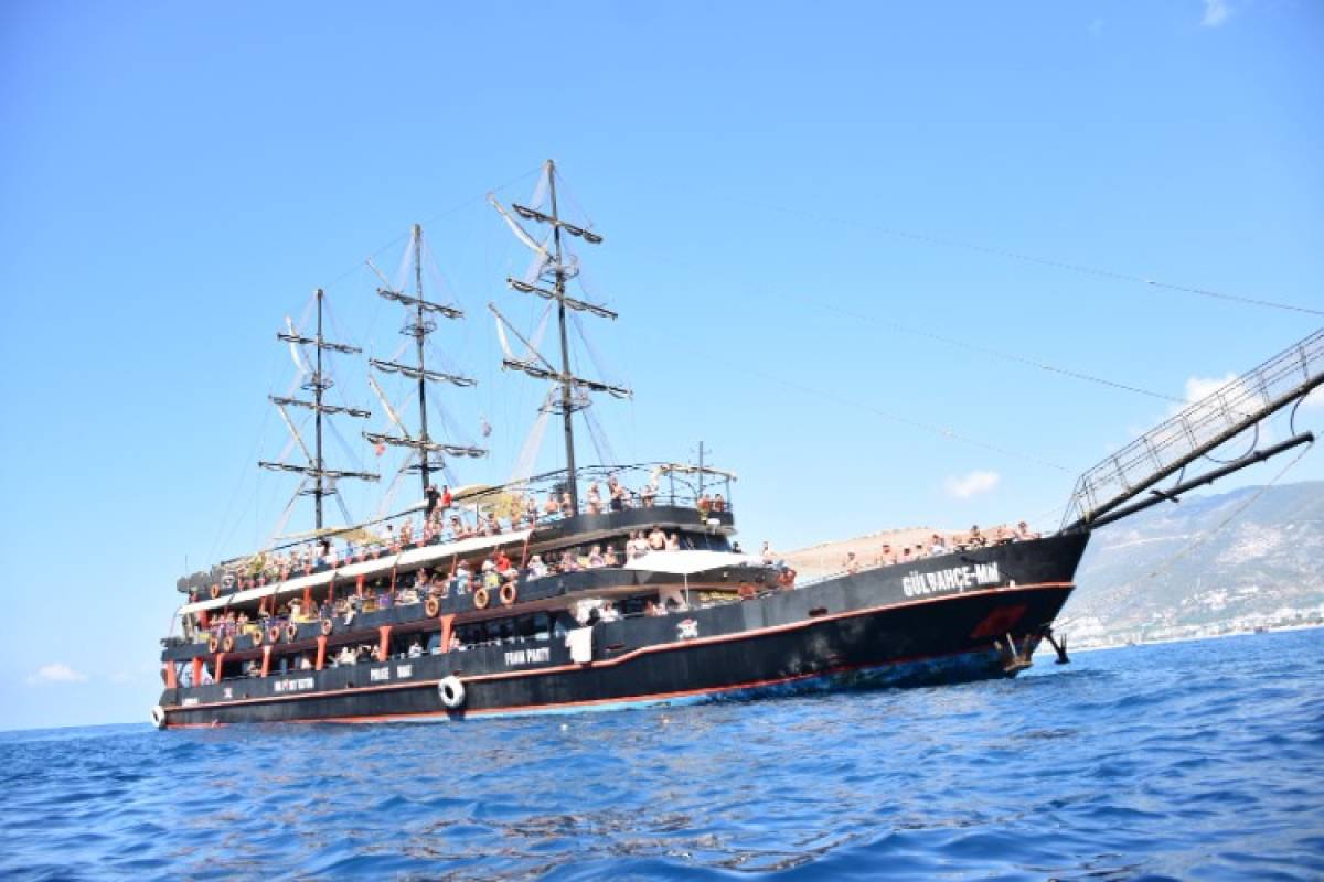 BOAT TOUR GULBAHÇE MM