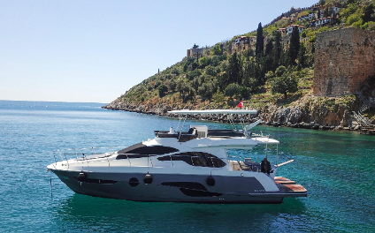 Özel lüks Yat Kiralama 17 mt Uzunluk -Luxury Private Yacht Hire 17 mt longer